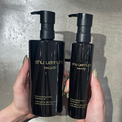 ブラック クレンジング オイル 450mL: シュウ ウエムラ｜DEPACO 大丸